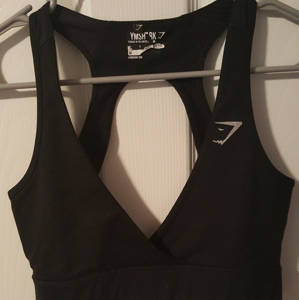 Nikki Blackketter gymshark sports bra